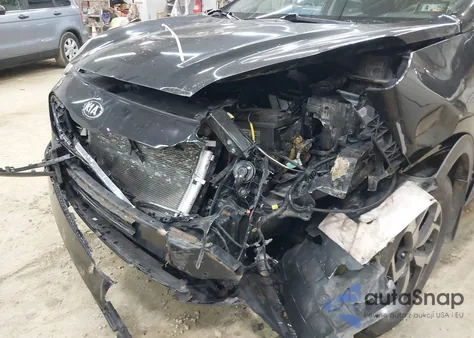 2020 Kia Sportage Lx z USA, uszkodzony, nr VIN KNDPMCAC6L7830975